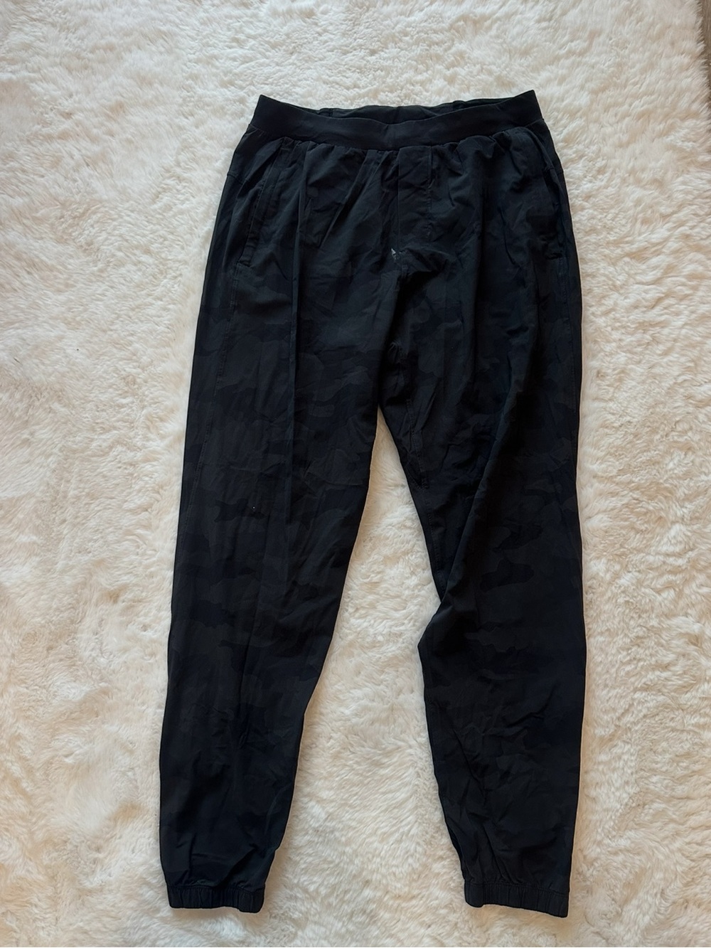 Lululemon Surge Camo Jogger